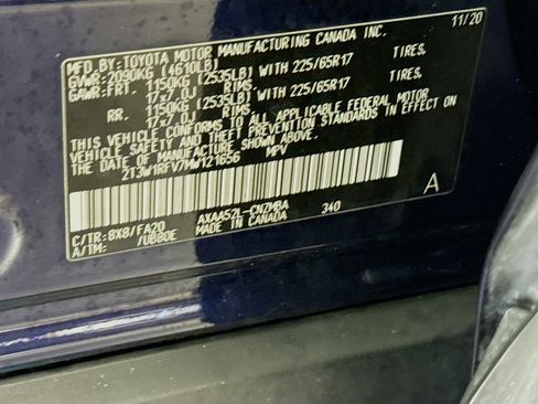 Used 2021 Toyota RAV4 XLE FWD image 40