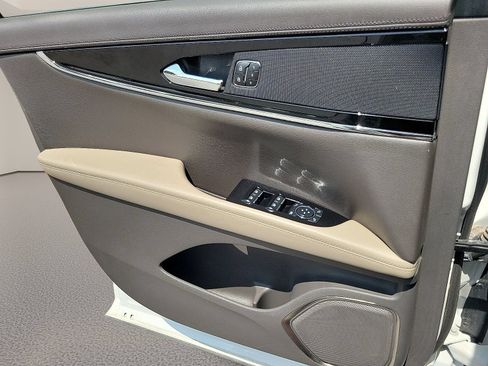 Certified 2023 Lincoln Nautilus FWD w/ Premium Package image 15