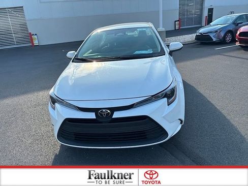 Certified 2024 Toyota Corolla LE FWD image 19