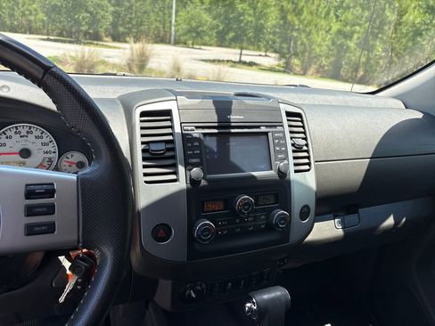 Used 2019 Nissan Frontier PRO-4X AWD/4WD image 13