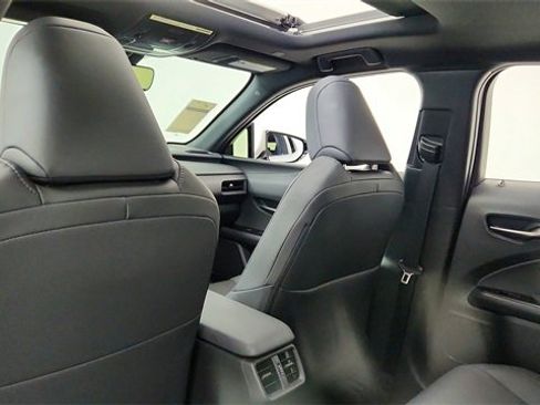 Used 2024 Lexus UX 250h FWD image 30