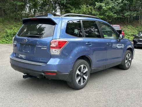 Used 2017 Subaru Forester 2.5i Premium w/ Protection Package #1 AWD/4WD image 21
