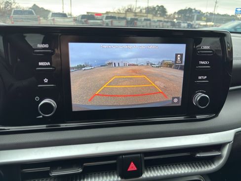 Used 2022 Kia K5 LXS image 29
