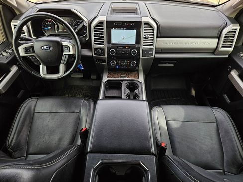 Certified 2017 Ford F250 Lariat w/ Chrome Package image 21