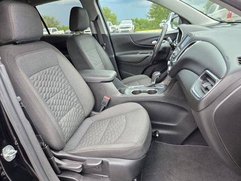 Certified 2020 Chevrolet Equinox LT FWD image 17