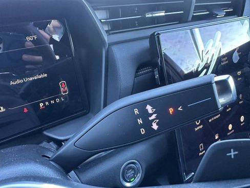 New 2025 GMC Terrain Elevation image 16