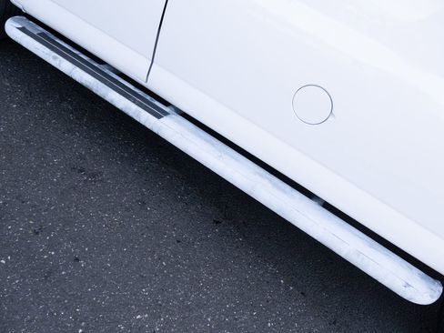 Used 2023 GMC Savana 2500 w/ Driver Convenience Package image 21