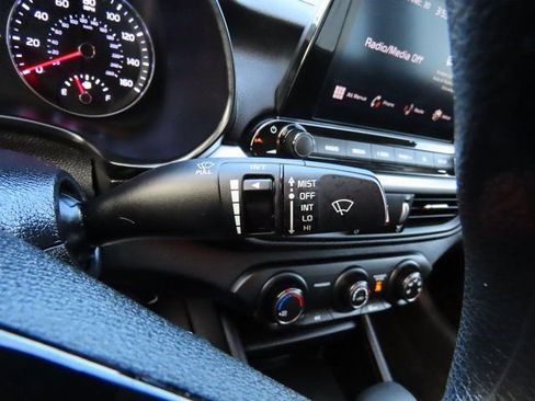 Used 2024 Kia Forte LXS image 33