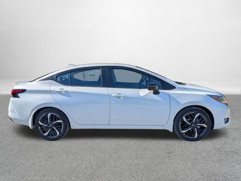 New 2025 Nissan Versa SR w/ Trunk Package FWD image 2