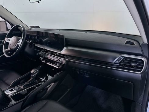 Used 2024 Kia Telluride S image 21