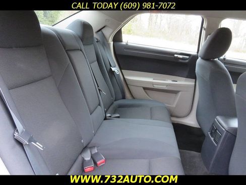 Used 2006 Chrysler 300 Base 4dr Sedan image 25