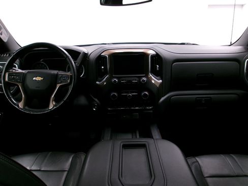 Certified 2022 Chevrolet Silverado 1500 High Country w/ Z71 Off-Road Package image 9