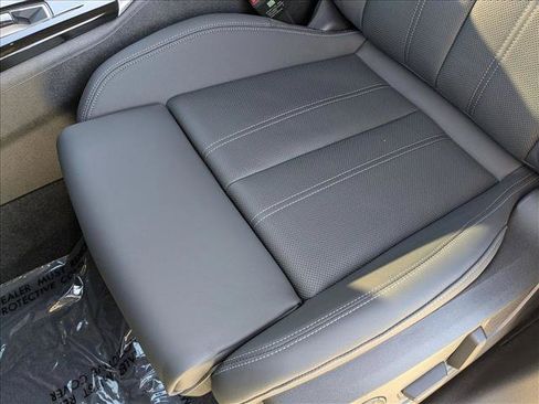 Used 2025 Audi Q5 Premium Plus w/ Premium Plus AWD/4WD image 4