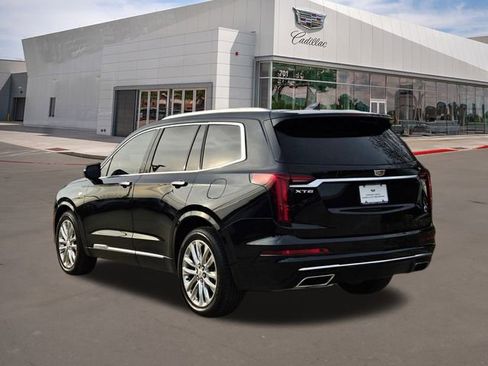 Used 2020 Cadillac XT6 Premium Luxury image 4