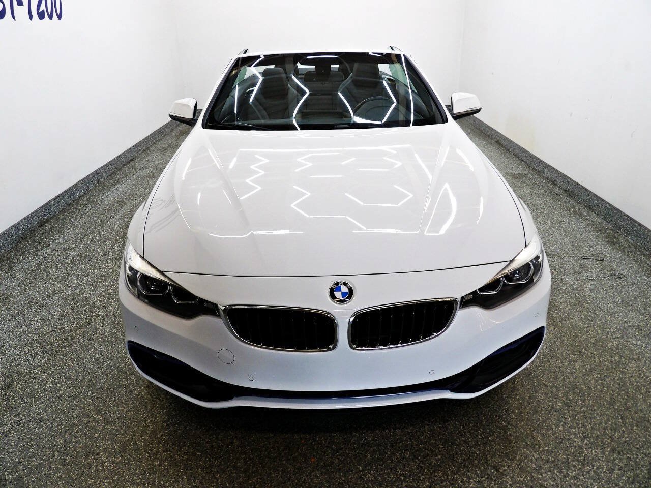 Used 2019 BMW 430i Convertible RWD image 3