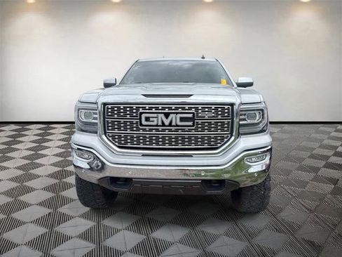 Used 2017 GMC Sierra 1500 SLT AWD/4WD image 2