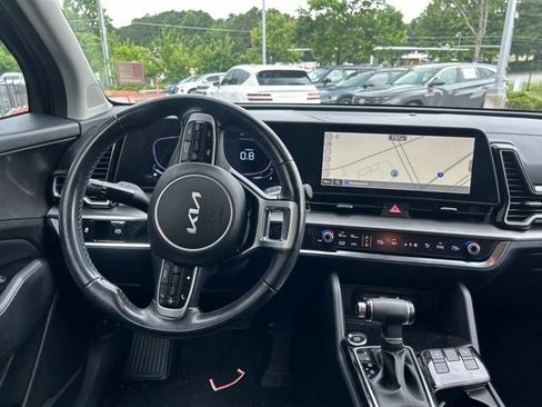 Used 2023 Kia Sportage EX FWD image 8
