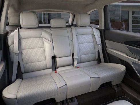 New 2024 Lincoln Nautilus Black Label w/ Jet Appearance Package (87T) image 13