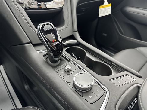 New 2026 Cadillac XT5 Sportv w/ LPO, Onyx Lite Package image 20