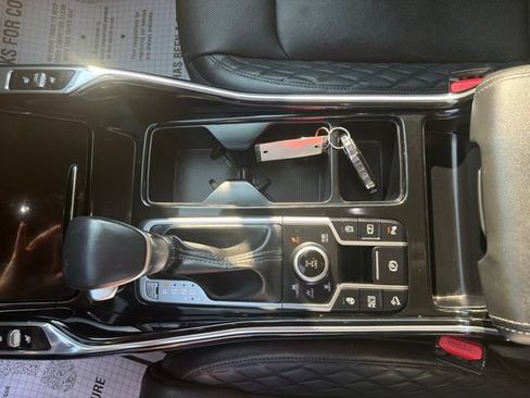 Used 2023 Kia Sorento SX AWD/4WD image 23