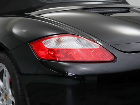 Used 2006 Porsche Boxster S RWD image 12