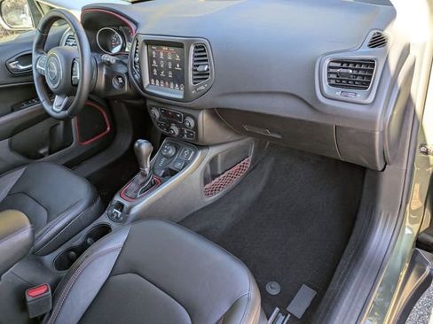 Used 2019 Jeep Compass Trailhawk w/ Leather Interior Group image 19