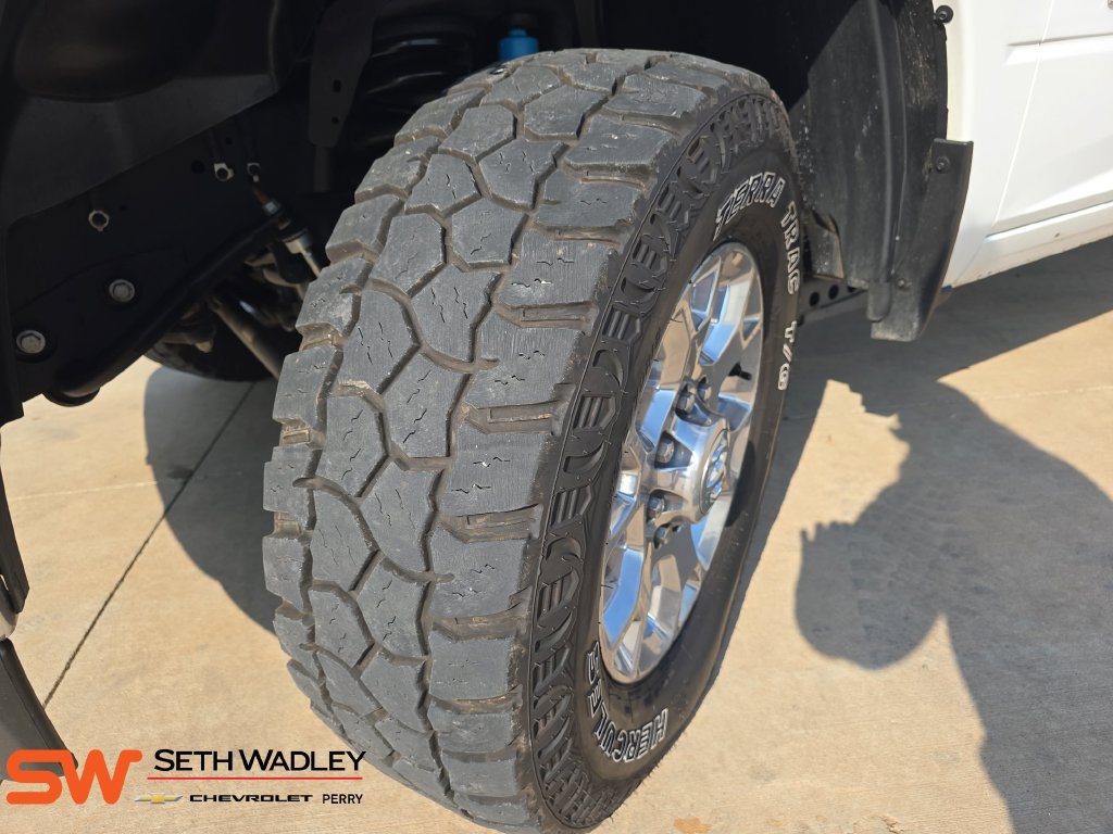 Used 2025 RAM 2500 Big Horn AWD/4WD image 30