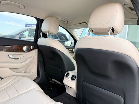 Used 2016 Mercedes-Benz C 300 4MATIC Sedan image 31