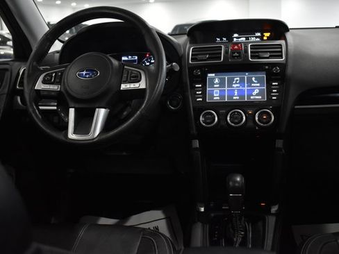 Used 2018 Subaru Forester 2.5i Touring w/ Popular Package #3B image 19