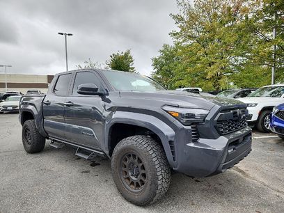 Used 2024 Toyota Tacoma TRD Sport w/ TRD Sport Upgrade Package