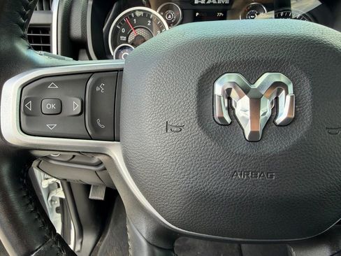 Used 2024 RAM 3500 Big Horn image 22