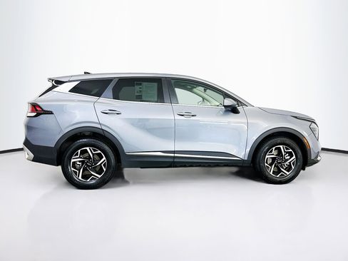 Used 2025 Kia Sportage LX image 10