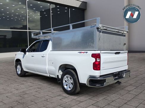 Used 2021 Chevrolet Silverado 1500 LT w/ Safety Package II AWD/4WD image 3