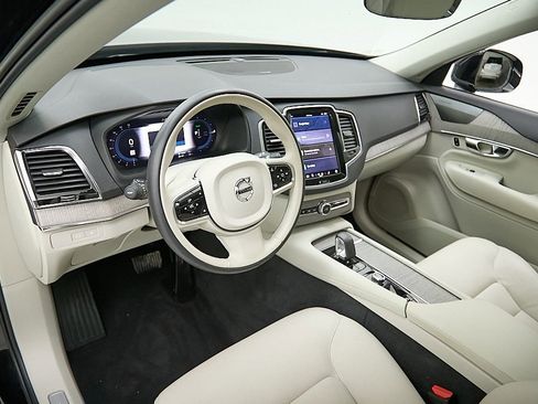 Certified 2023 Volvo XC90 T8 Plus image 12