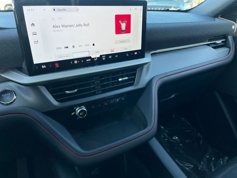 New 2026 Ford Explorer ST-Line w/ ST-Line Street Pack image 10