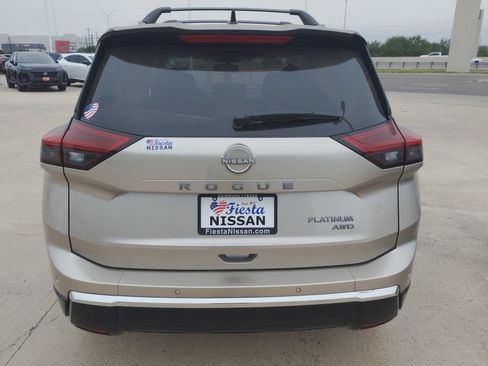 New 2026 Nissan Rogue Platinum AWD/4WD image 6