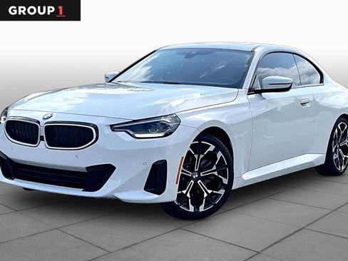 Used 2026 BMW 230i Coupe w/ Convenience Package RWD image 1