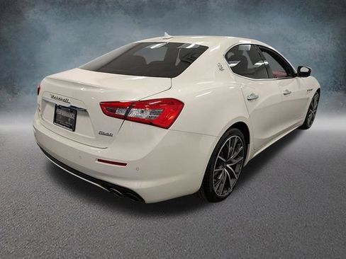 Used 2019 Maserati Ghibli S GranLusso AWD/4WD image 4