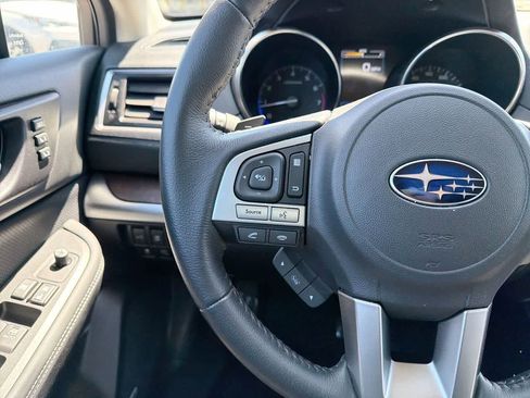 Used 2017 Subaru Outback 3.6R Limited image 29