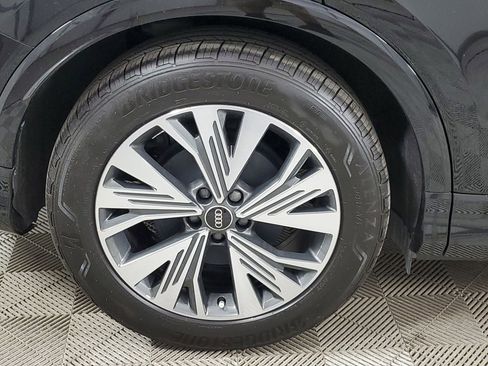 Certified 2023 Audi Q4 e-tron Premium Plus w/ Premium Plus image 13