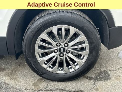 Used 2025 Cadillac XT4 Premium Luxury w/ Technology Package image 9