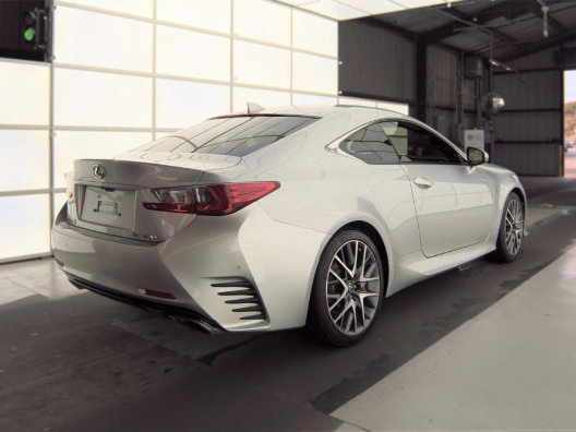 Used 2016 Lexus RC 200t RWD image 3