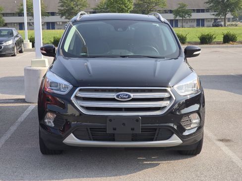 Used 2019 Ford Escape Titanium AWD/4WD image 3