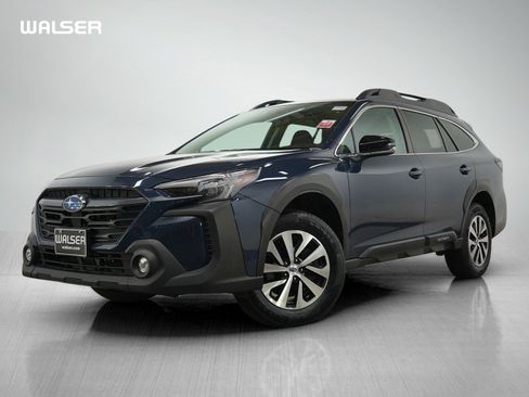 Used 2023 Subaru Outback Premium AWD/4WD image 1