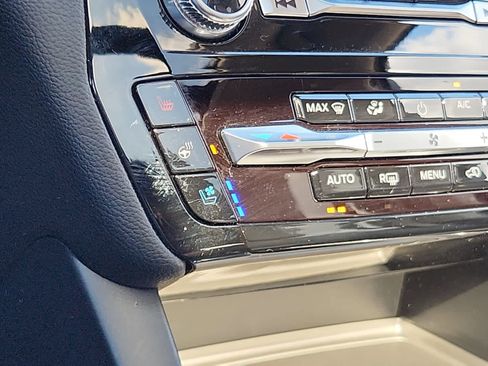 Used 2023 Ford Explorer Limited w/ Hybrid Equipment Group 310A image 18