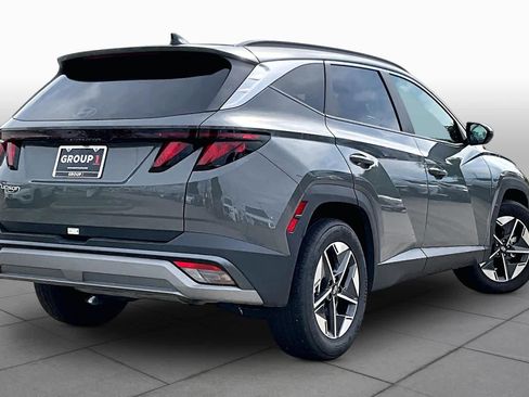 Used 2020 Hyundai Santa Fe SEL w/ Convenience + Premium Package FWD image 11