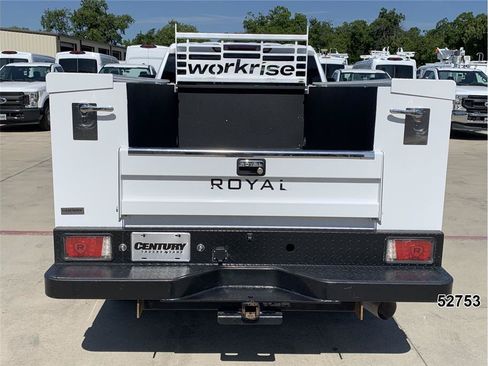 Used 2023 Chevrolet Silverado 2500 W/T w/ WT Convenience Package AWD/4WD image 7