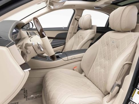 Used 2019 Mercedes-Benz S 560 Sedan image 8