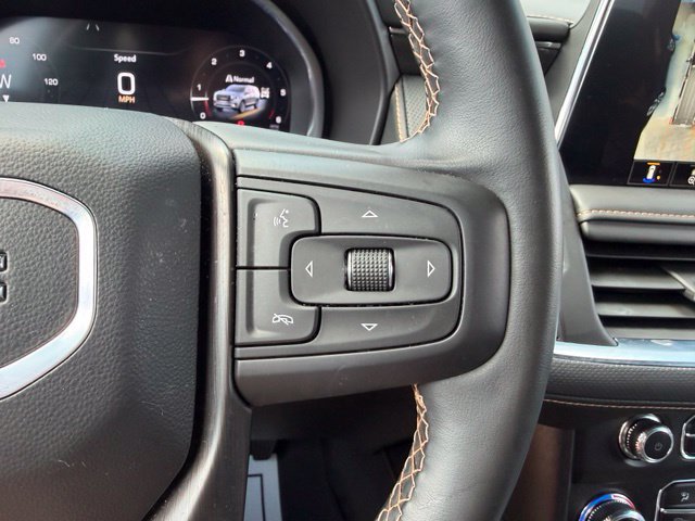 Used 2024 GMC Yukon AT4 w/ Technology Package AWD/4WD image 28