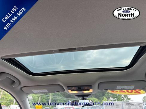 Used 2023 Nissan Sentra SR w/ SR Premium Package FWD image 37